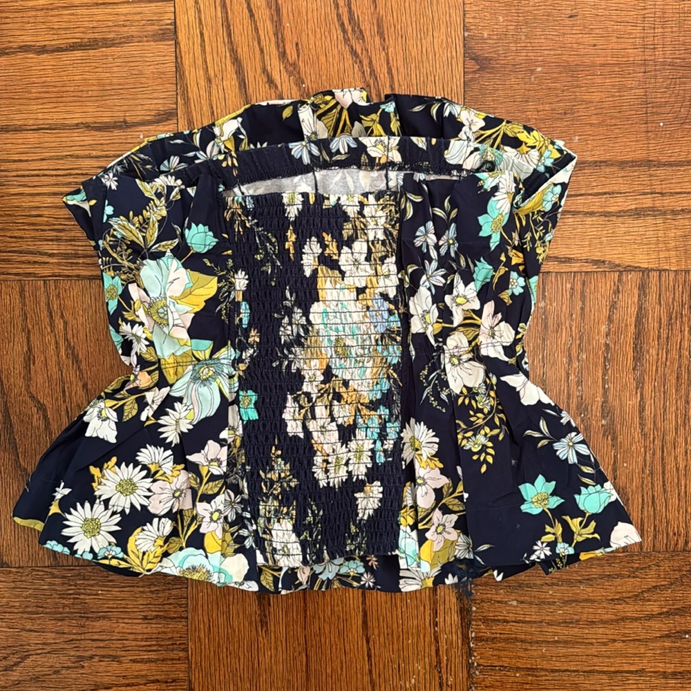 Ruffled Tube Top - Picture 7 of 7